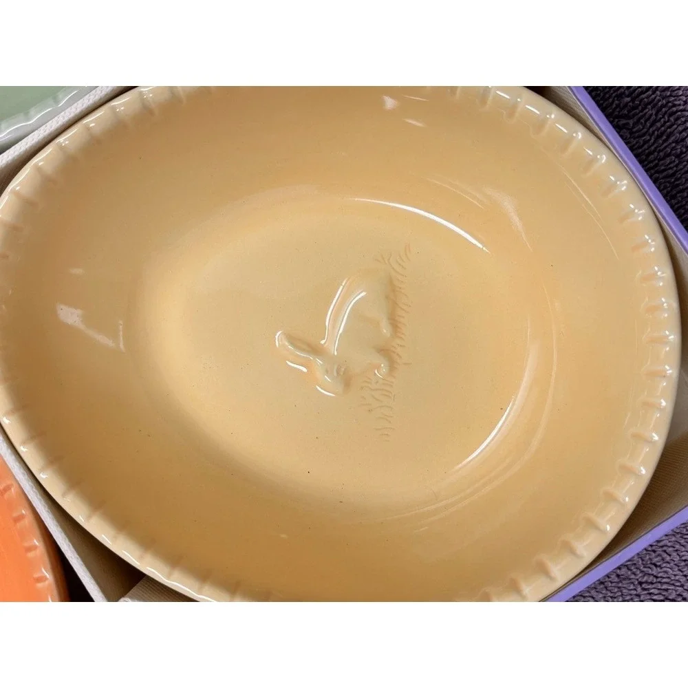Vtg Williams Sonoma Set of 4 Easter Egg Ceramic Ramekins Pastel Baking Dishes